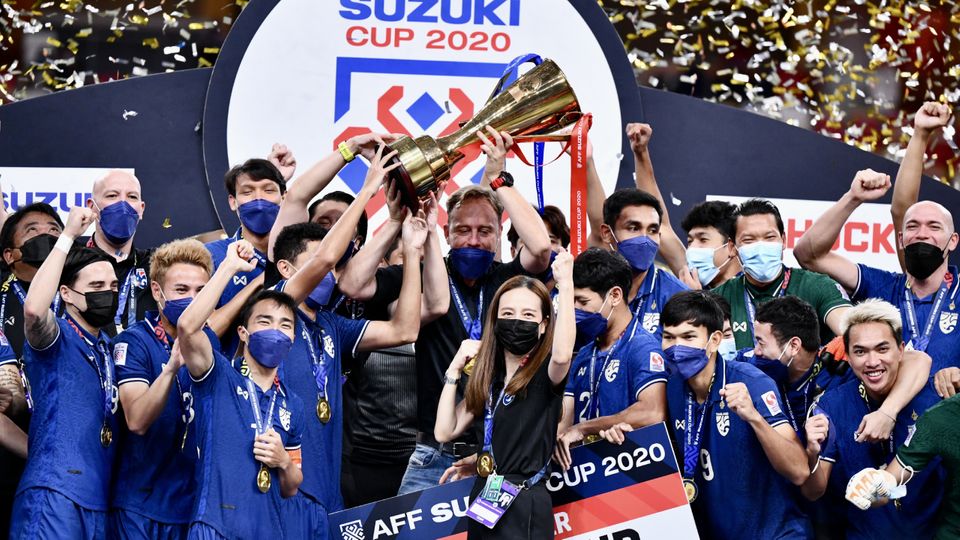 ช่อง 7HD ยืนหนึ่ง รับปีเสือสุดปัง คว้าเรตติงยิงสดฟุตบอล 8.6 คอบอลร่วมฉลองทีมชาติไทยคว้าแชมป์ AFF SUZUKI CUP 2020 สมัยที่ 6