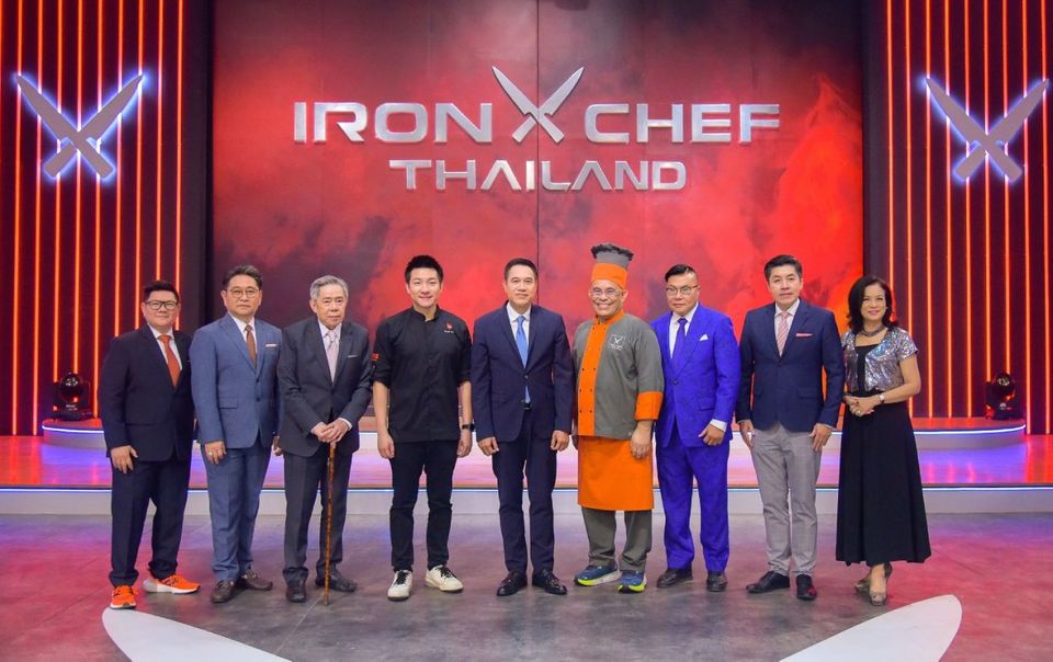 Iron Chef  เร้าร้อน..เปิดศึกสองวัยอาหารจีน “เชฟอิน็อค” ปีนเกลียวท้าไขว้ข้ามรุ่น “เชฟป้อม”