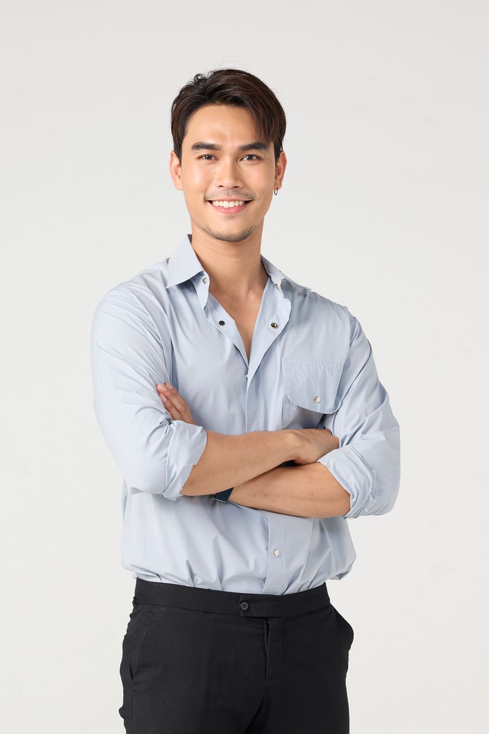 “มิกค์-หลุยส์” นำทีมนักแสดง 7HD  แชร์หลักธรรมนำใจ เนื่องใน “วันวิสาขบูชา”