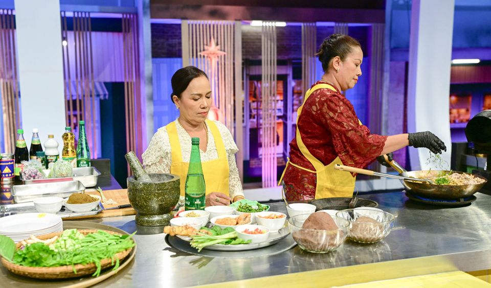 “The Spoon ช้อนทองคำ”เปิดศึกสตรีตฟู้ดปักษ์ใต้ เมนู “คั่วกลิ้ง” สุดจัดจ้าน..รสเด็ดเผ็ดร้อนแรง!!   