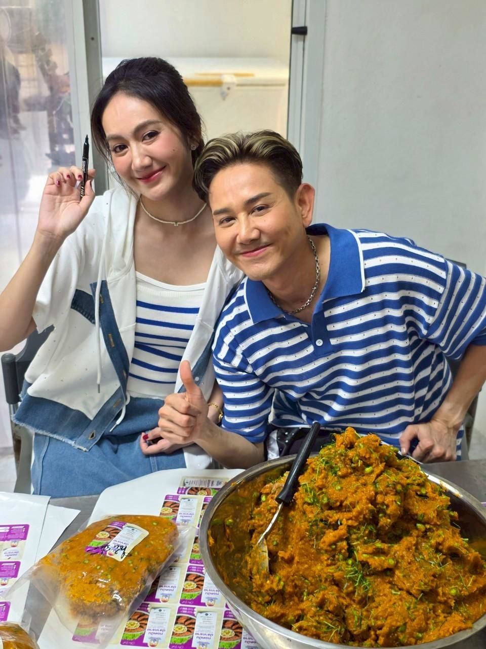  “เอ-แป้ง” พาทัวร์ “วิสาหกิจชุมชนกลุ่มเกษตรปลากราย” จ.ชัยนาท  เฟ้นของดี ชิมอาหารเด็ด ใน “มิตรรัก ทั่วไทย”