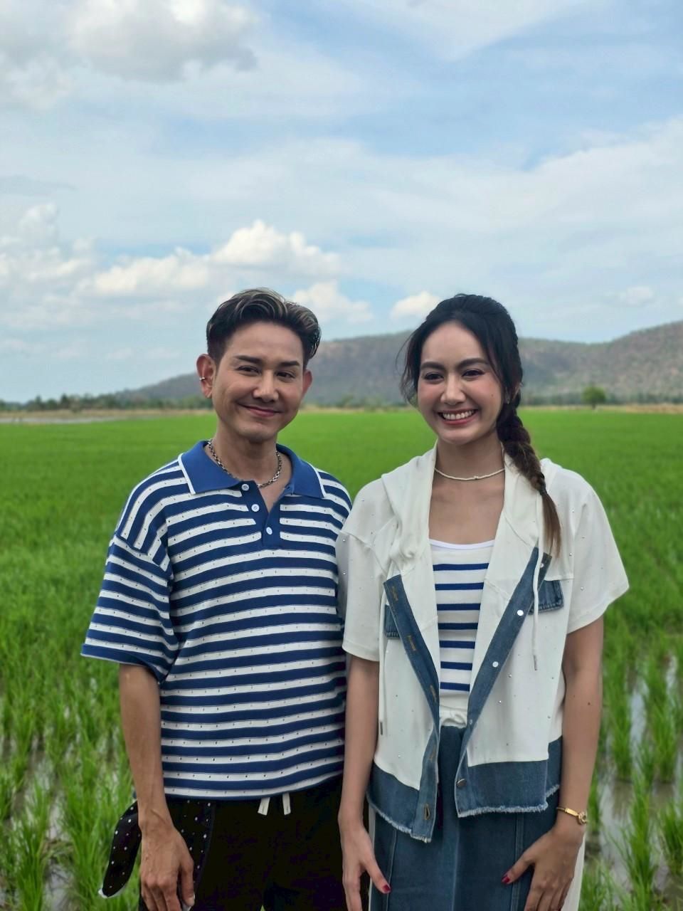  “เอ-แป้ง” พาทัวร์ “วิสาหกิจชุมชนกลุ่มเกษตรปลากราย” จ.ชัยนาท  เฟ้นของดี ชิมอาหารเด็ด ใน “มิตรรัก ทั่วไทย”