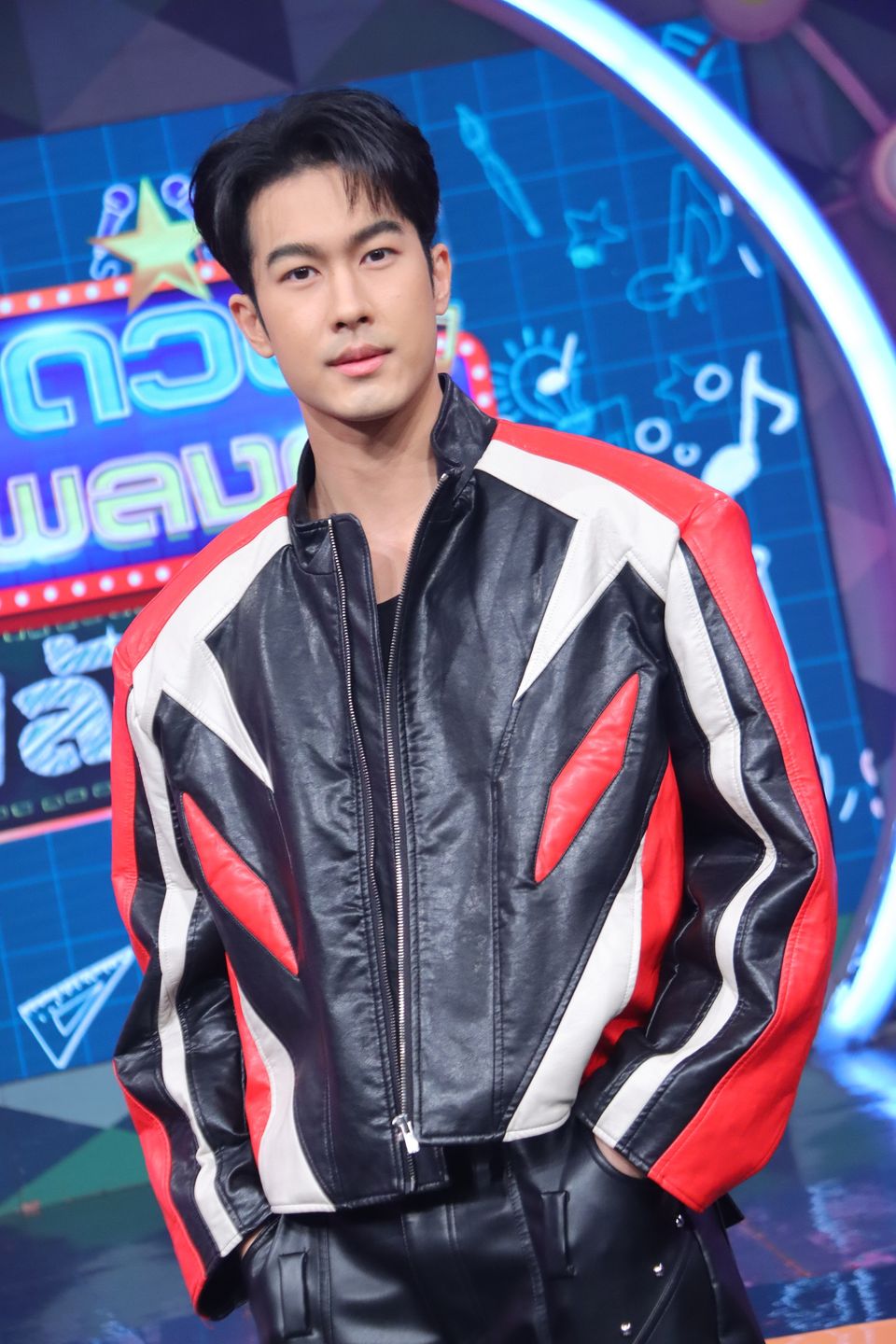 “ดวลเพลงดัง พลังมัธยม” เอาใจแฟน “บอดี้สแลม”  คว้าเพลง “เรือเล็กควรออกจากฝั่ง” เปิดศึกร็อกเกอร์วัยใส