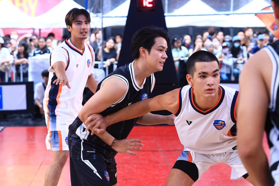 เก็บตก “บาสเกตบอล 3x3 นักเรียนชาย แชมป์กีฬา 7HD 2025” คนบันเทิงแท็กทีมเชียร์  “รร.ท่าข้ามพิทยาคม” คว้าแชมป์แรก แฟนสุดฟิน กรี๊ดสนั่นสนาม มินิคอนเสิร์ต “BNK48” และ “PROXIE” พร้อมชมบาสหนุ่มฮอต