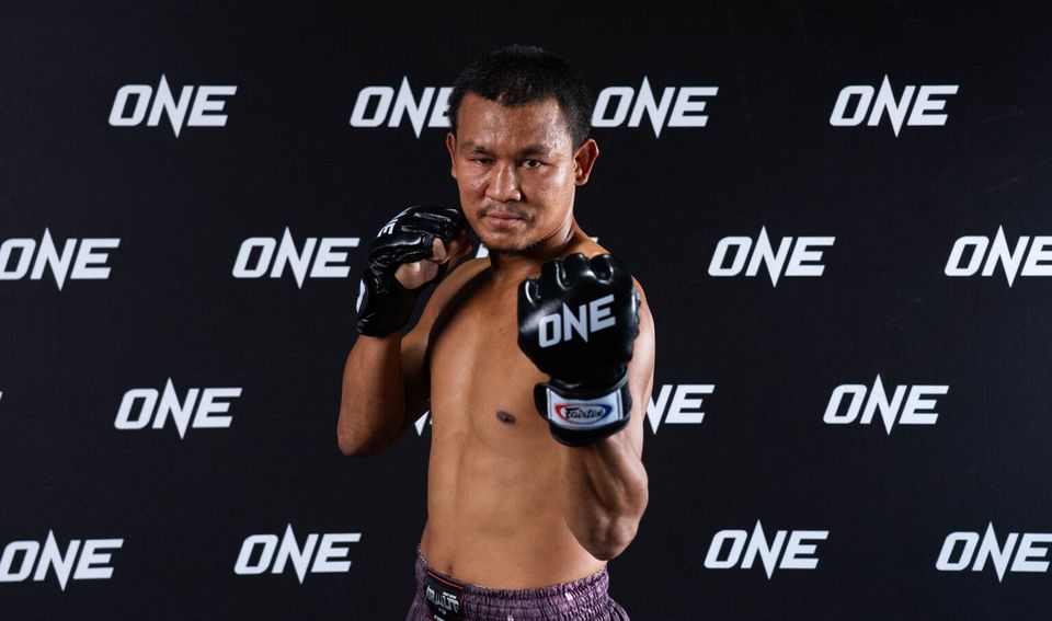 ONE ลุมพินี : เสกสรร อ.ขวัญเมือง การันตีความดุเดือดไฟต์เจอ เมืองไทย พีเค.แสนชัย