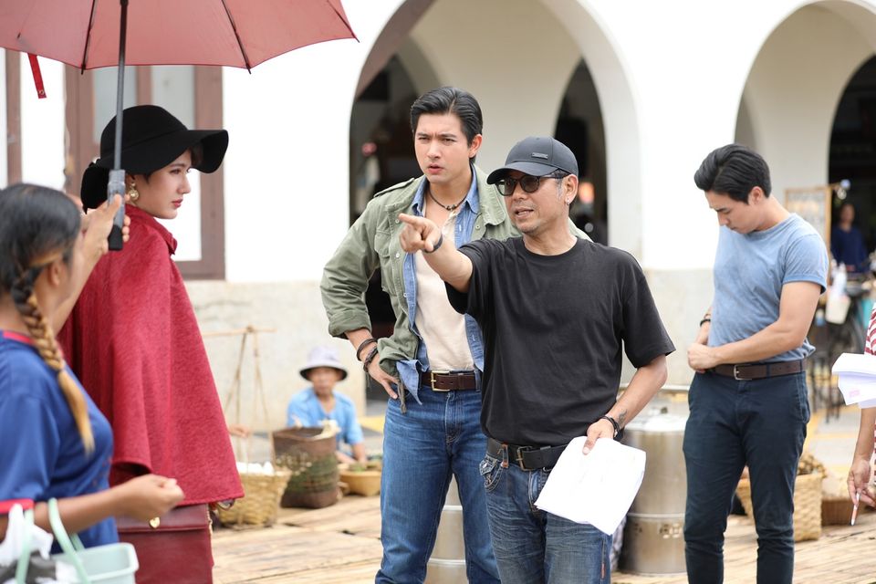  “เมืองแก้ว” อีพีแรกสะกดหัวใจ  “พิ้งค์พลอย” เปิดตัวลุคสุดเดิ้นทำ “เข้ม” ตะลึง