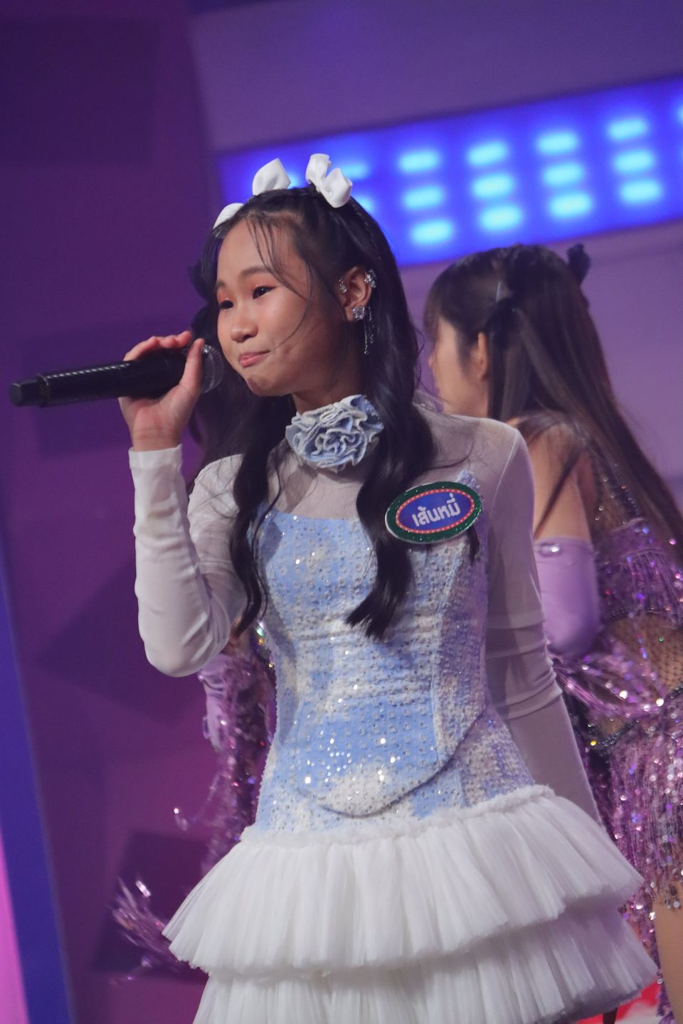“ดวลเพลงดัง พลังมัธยม” แดนซ์สนุกเต้นเพลินในเพลง “โอ้โฮบางกอก” ของ “มยุรา ฟ้าสีทอง”  
