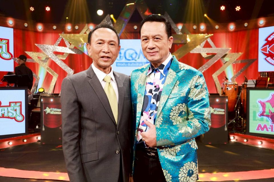 “ศรชัย&จีระพันธ์”โชว์เก๋าปลุกตำนานลูกทุ่งคลาสสิก  กลุ่ม11“ออม-กานต์-พิวเตอร์”คว้าไมค์ประชันลูกคอจัดจ้าน