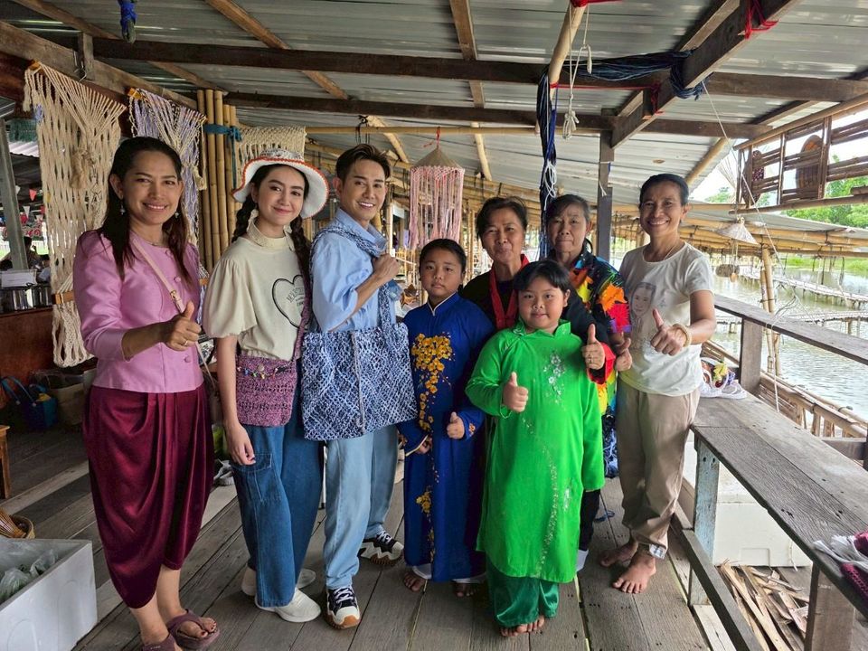 “เอ-แป้ง” พาชิล จ.สุพรรณบุรี  ชิมช้อปของดี ที่ชุมชนตำบลต้นตาล