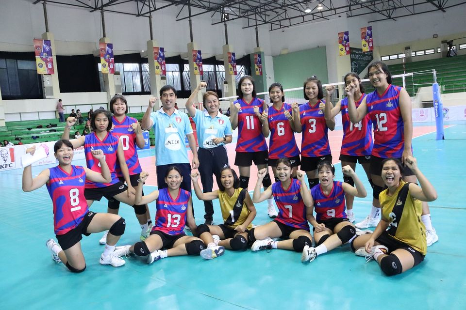 6 ทีมลูกยางตัวตึง คว้าชัยลิ่วสู่รอบคัดเลือก รอบสอง พร้อมบู๊เดือดศึก “วอลเลย์บอล นักเรียนหญิง แชมป์กีฬา 7HD 2025”
