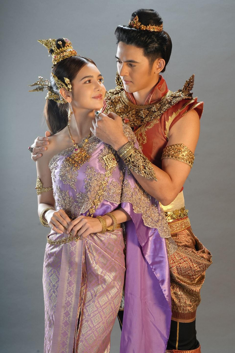 BNK48 & CGM48  ฟิตจัด ชวนชมโชว์สุดเซอร์ไพรส์ใน “7 สีคอนเสิร์ตเฟสติวัล”  “ภูมิ” แท็กทีม “ปูเป้-ม่อน” คู่พระนางสุดฮอต “แม่ปลาบู่” ร่วมแจม