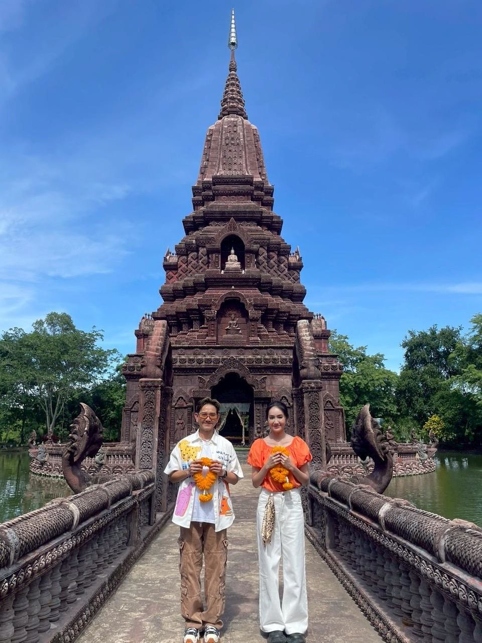 “เอ-แป้ง พาลุยแหล่งทำปลาส้มฟัก จ.ลพบุรี  ตามหาเอกลักษณ์ผ้ามัดหมี่แบบไทยพวน