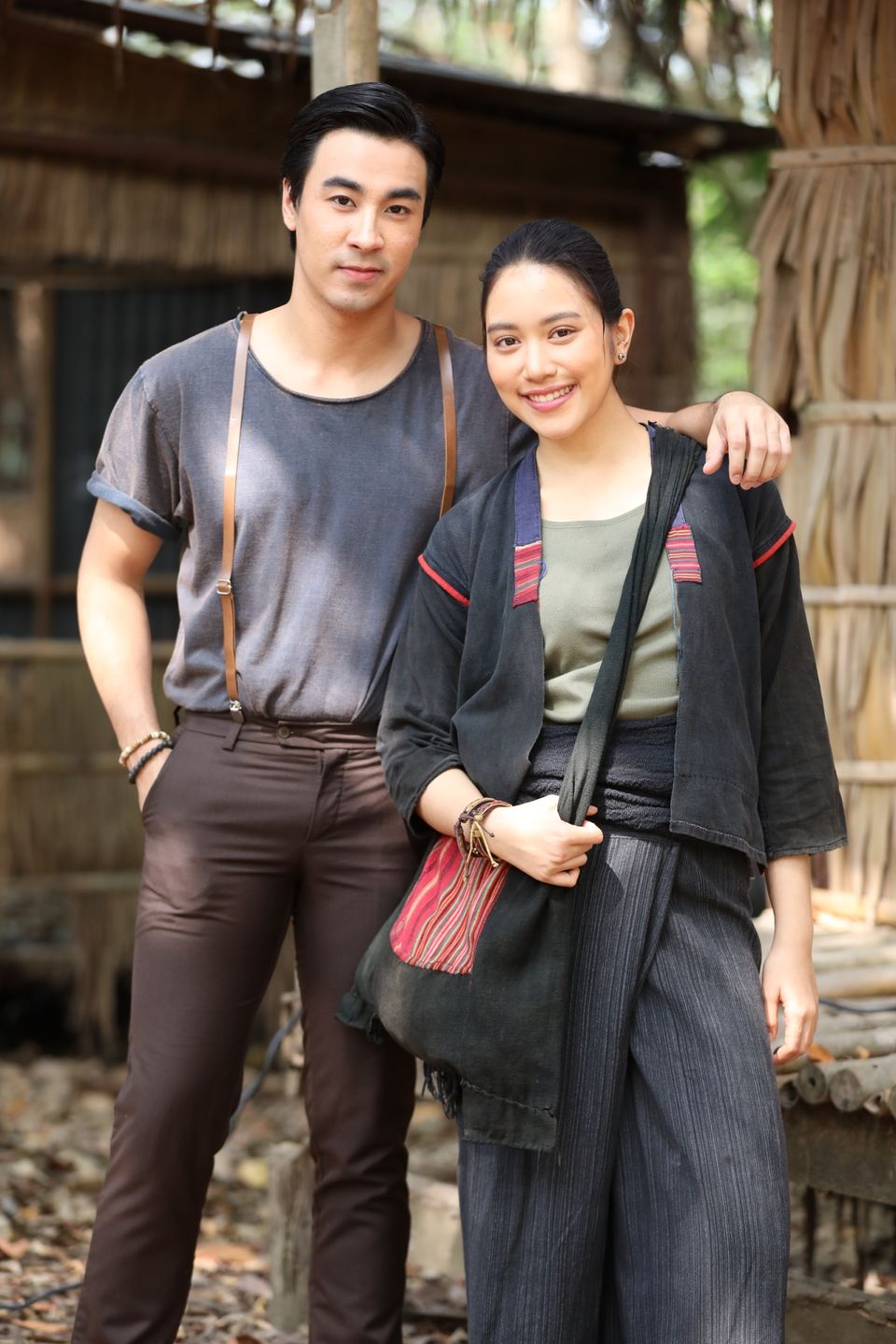 “เมืองแก้ว” สนุกทะลุจอ กระแสชื่นชมเข้มข้นต่อเนื่อง  “เบนซ์” ภูมิใจเป็นหนึ่งในส่วนร่วมละครคุณภาพ