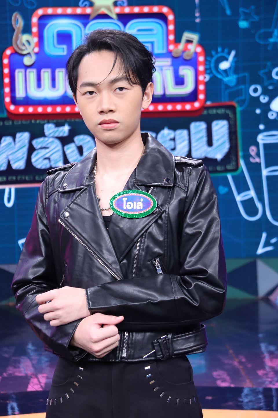 "ดวลเพลงดัง พลังมัธยม" ร็อกถึงใจ  คว้าไมค์ประชันกันในเพลง "คนที่ถูกรัก"