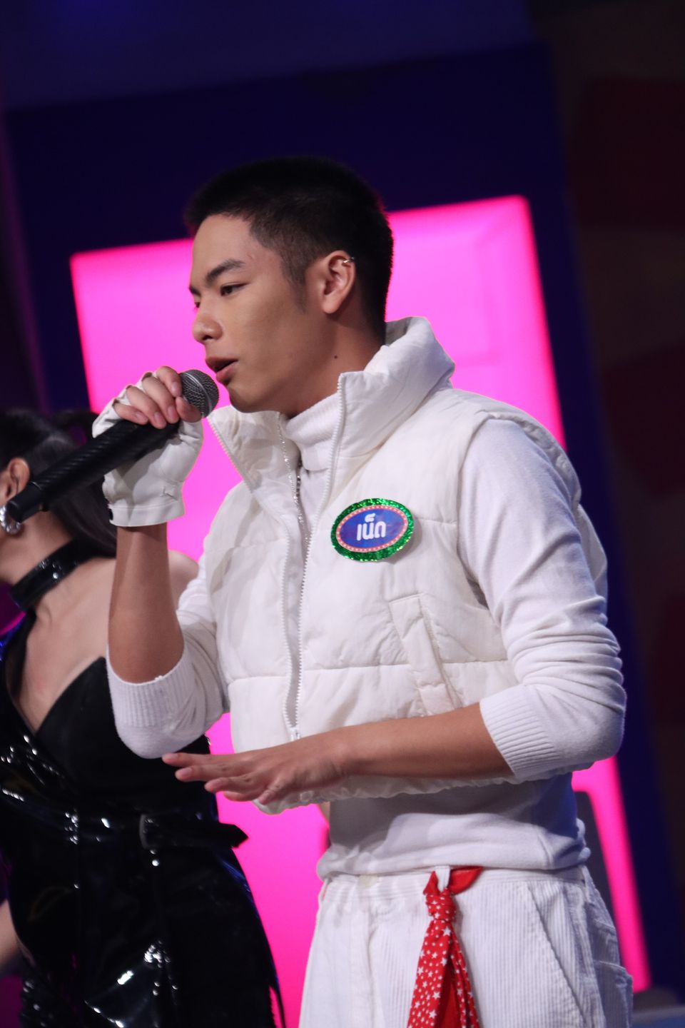 "ดวลเพลงดัง พลังมัธยม" ร็อกถึงใจ  คว้าไมค์ประชันกันในเพลง "คนที่ถูกรัก"