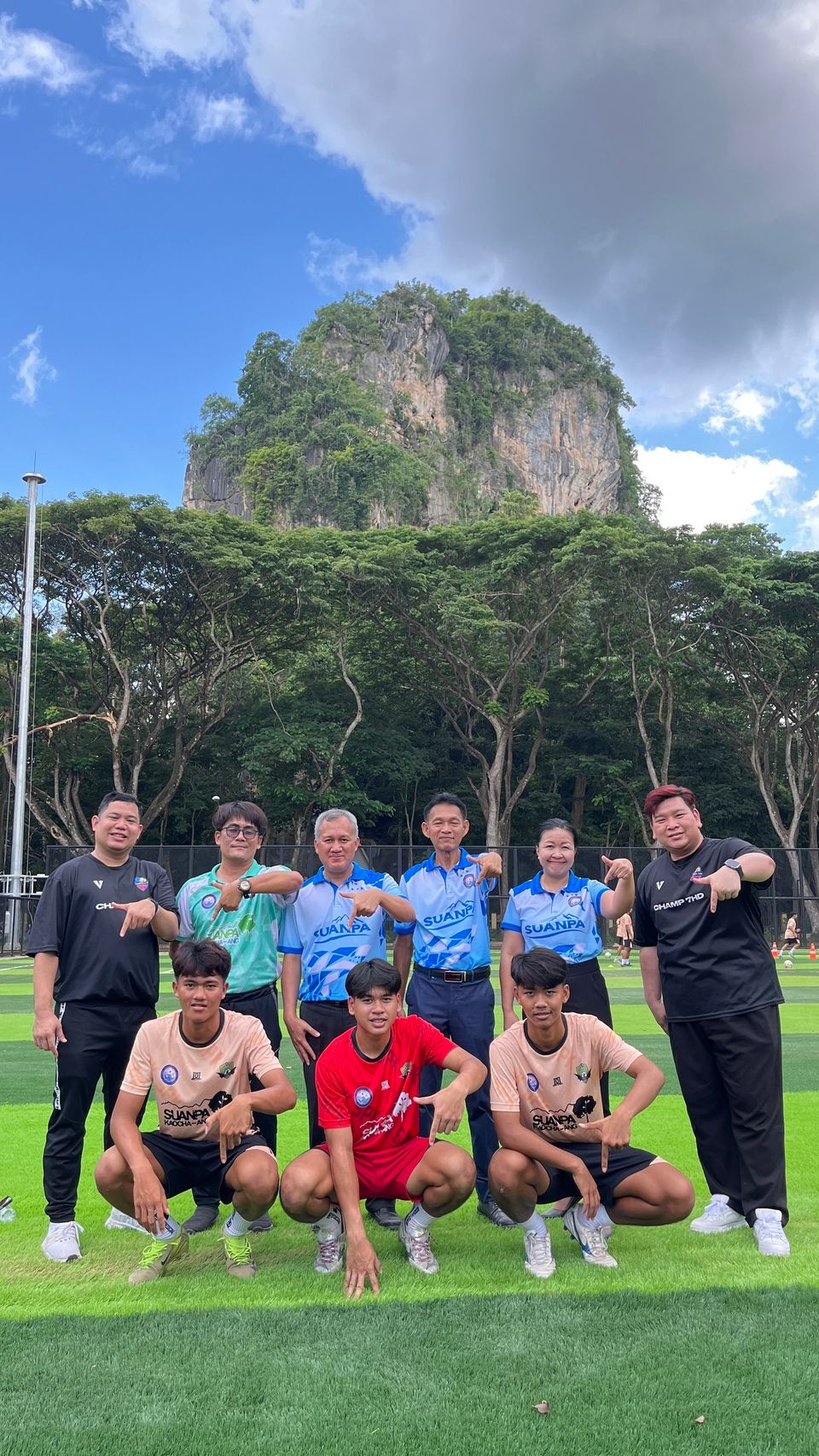 “SPORTS LIFE” เยือนสนาม “รร.สวนป่าเขาชะอางค์” เช็กฟอร์มยอดนักเตะ  อุ่นเครื่องฤดูกาลลูกหนังขาสั้น “ฟุตบอลนักเรียน 7 คน แชมป์กีฬา 7HD แชมเปียน คัพ 2025”