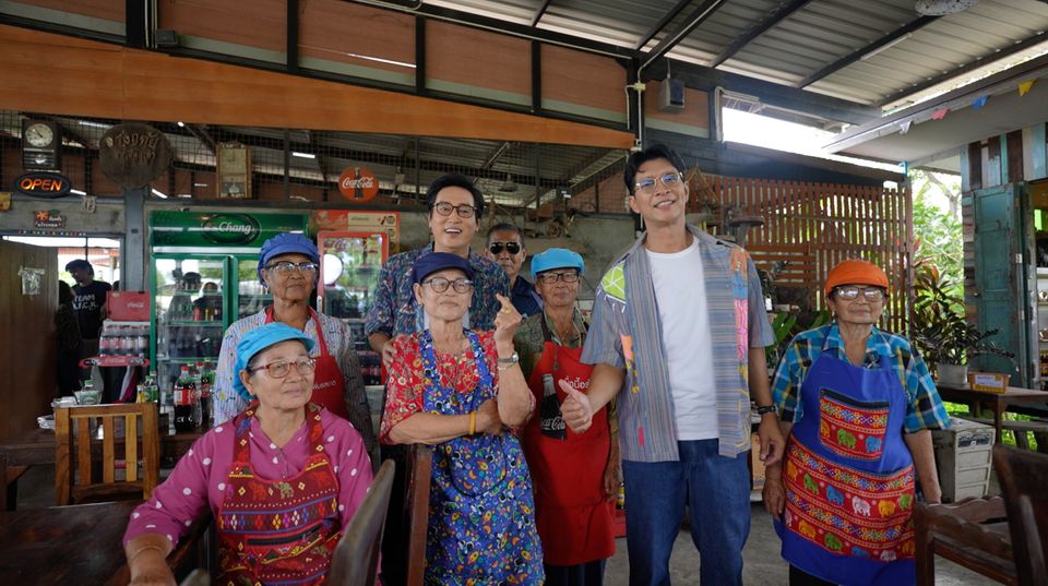 “หนุ่ม-แท่ง” พากราบเกจิดัง เปิดตำนานลับ “วัดช่องแค” จ.นครสวรรค์  ชวนชิมอาหารป่ารสเด็ด ใน “หนุ่มแท่ง อารามทัวร์”