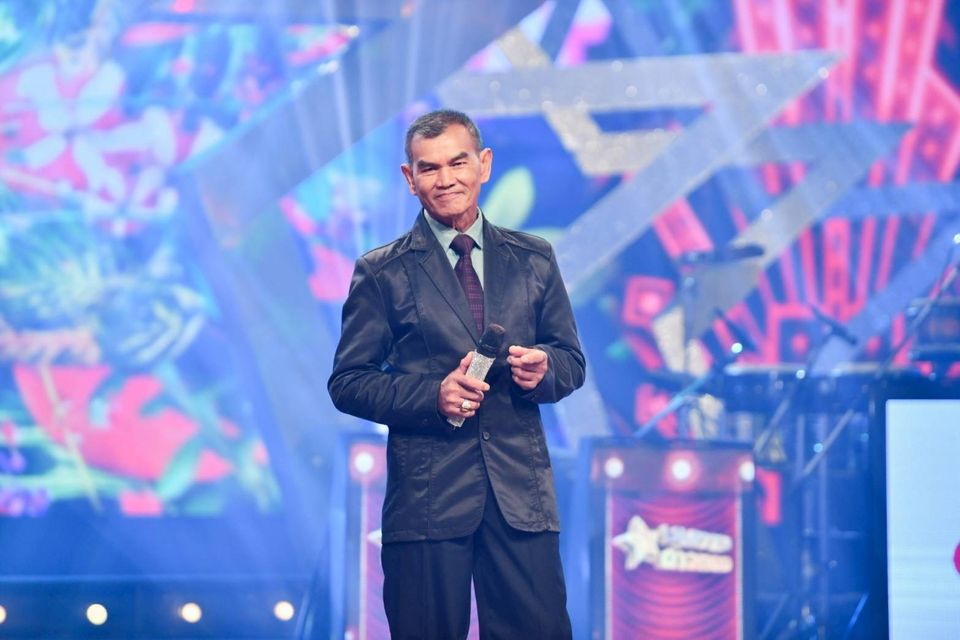 “รักชาติ&เล็ก อินทรีย์”แท็กทีมเสิร์ฟเพลงมันส์ “สกิล-พัชรินทร์-เจมส์”แลกไมค์โชว์ทีเด็ดชิงแต้มต่อ