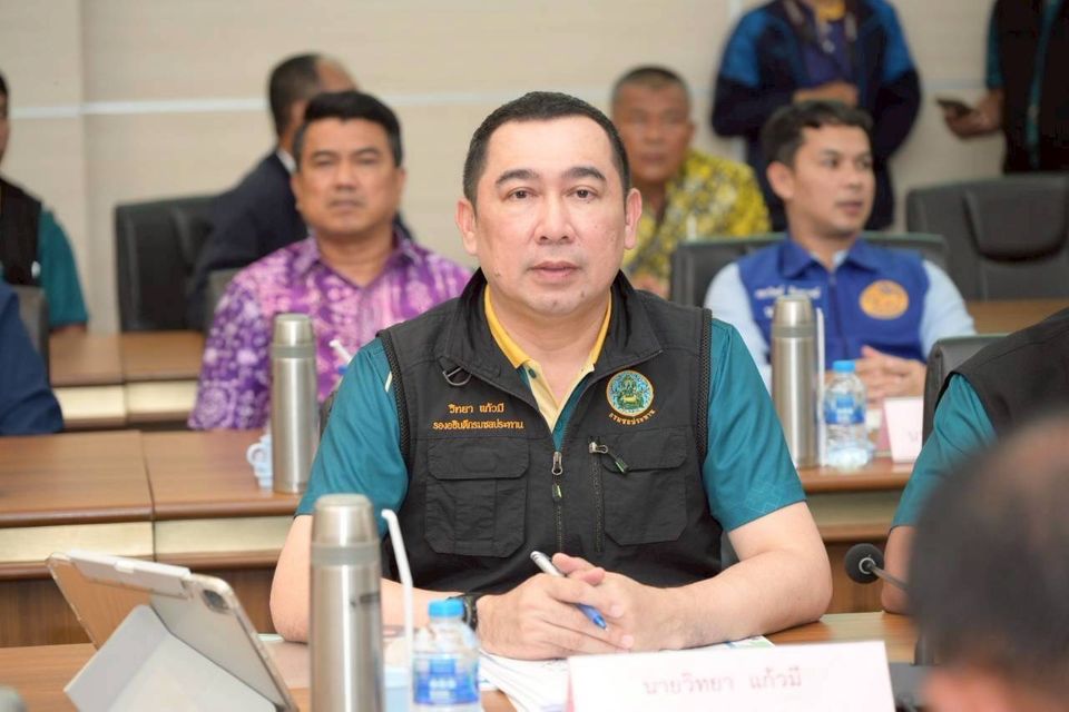 รมช.เกษตรฯ เคลื่อนทัพลงใต้! กำชับกรมชลฯ คุมเข้มแผนจัดการน้ำ ตั้งรับอุทกภัยนราธิวาส 