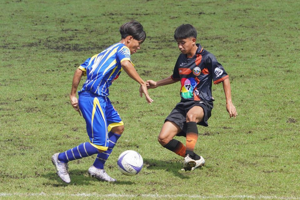 นัดเปิดสนามประเดิมฟาดแข้งมันสะใจ คิกออฟรอบคัดเลือก “ฟุตบอลนักเรียน 7 คน แชมป์กีฬา 7HD แชมเปียน คัพ 2025”