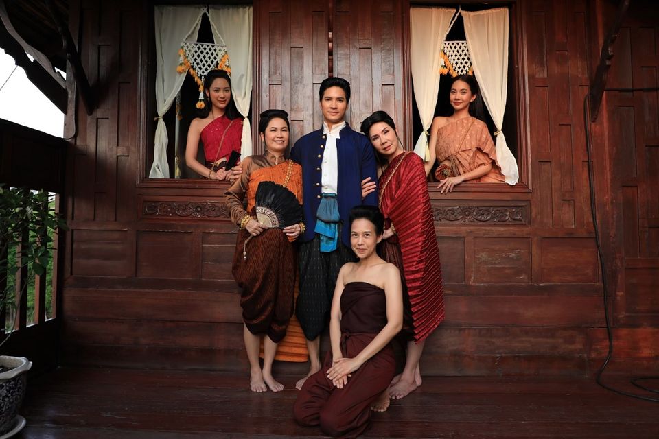 เตรียมลงเรือความสนุก “เภตรานฤมิต” คืนจอ ฟินไปกับ “คุณหลวง-แม่อร” ทุกคืนเสาร์ อาทิตย์ เริ่ม 12 ตุลาคมนี้