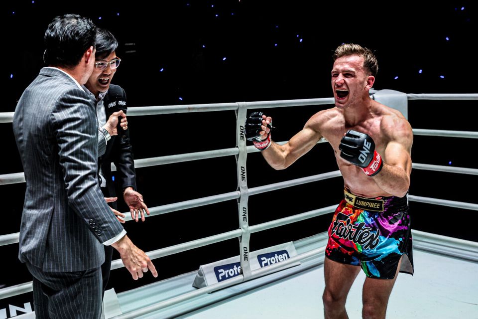 ONE Championship : ส่องเส้นทางมวยไทยของ “สตีเฟน เออร์วิน” จอมบู๊ผู้คว้าสัญญา ONE รายที่ 33