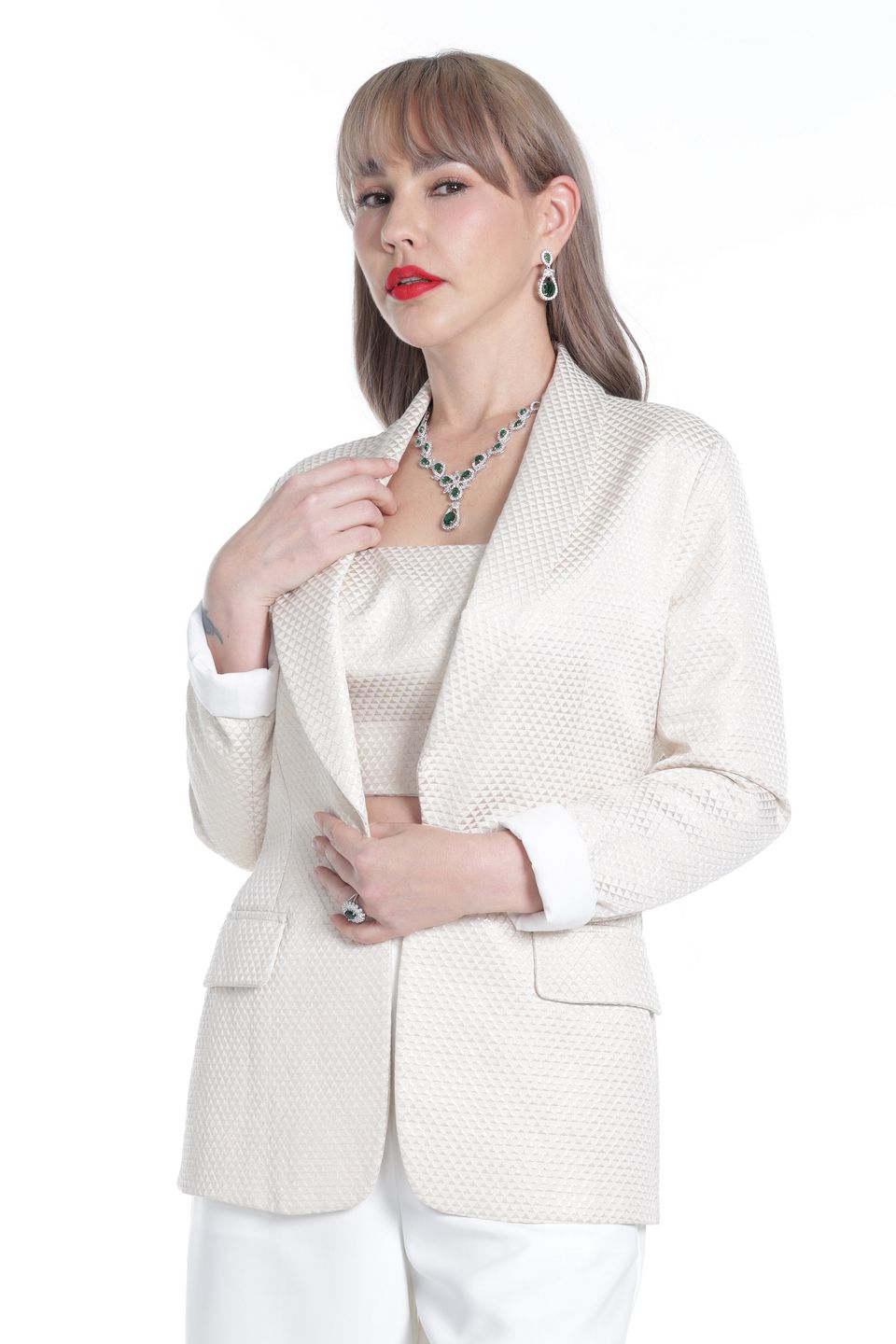 “แหม่ม” ปลื้มฟีดแบ็ก คืนจอช่อง 7HD บท “คณิสร” ใน “ลวง” เริ่ด  ชม “ยูโร – กานต์” เก่งครบเครื่อง