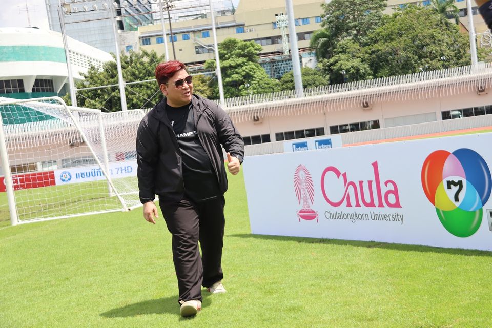 “SPORTS LIFE” บุกสมรภูมิลูกหนังขาสั้น ส่องบรรยากาศรอบสนาม “ฟุตบอลนักเรียน 7 คน แชมป์กีฬา 7HD แชมเปียน คัพ 2025”