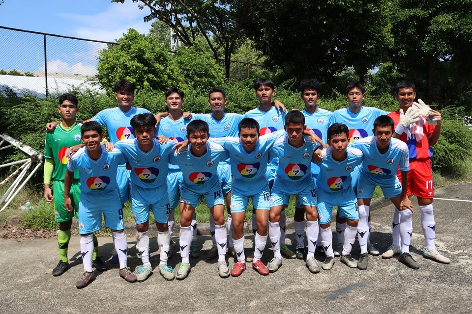 ศึก “ฟุตบอลนักเรียน 7 คน แชมป์กีฬา 7HD แชมเปียน คัพ 2025” มันไม่แผ่ว ทีมวางยังเก๋า “ปทุมคงคา-อัสสัมชัญศรีราชา-ท่าข้ามพิทยาคม” บู๊เดือดทะลุรอบ 128 ทีม