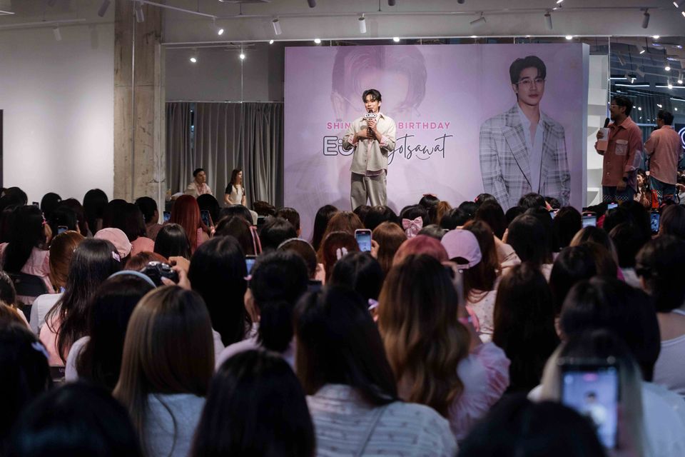 “ยูโร” ปลื้ม แฟนคลับไทย-อินเตอร์ รวมพลังฉลองวันเกิด  งาน “Shining 29th Birthday With Euro Yotsawat” แป๋วฉ่ำ