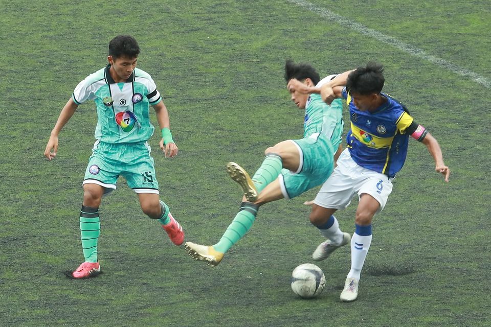 สมราคาทีมเต็ง “รร.ภัทรบพิตร” แชมป์เก่านำขบวนทีมวาง A ทะลุรอบ 64 ทีม ศึก “ฟุตบอลนักเรียน 7 คน แชมป์กีฬา 7HD แชมเปียน คัพ 2025”