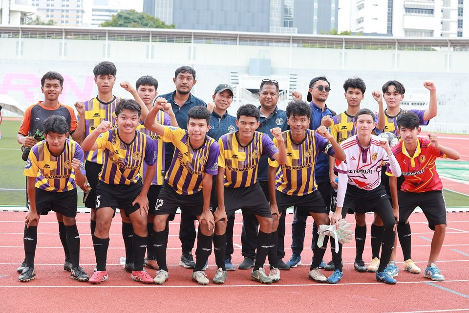 สมราคาทีมเต็ง “รร.ภัทรบพิตร” แชมป์เก่านำขบวนทีมวาง A ทะลุรอบ 64 ทีม ศึก “ฟุตบอลนักเรียน 7 คน แชมป์กีฬา 7HD แชมเปียน คัพ 2025”