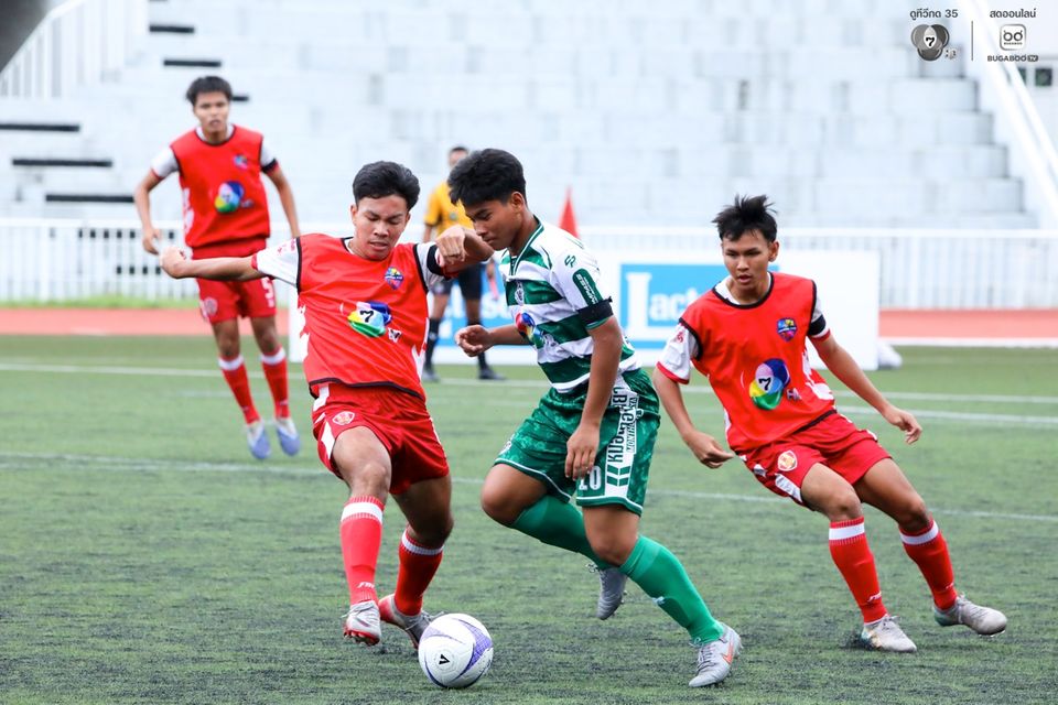 ประมวลภาพ ฟุตบอลนักเรียน 7 คน แชมป์กีฬา 7HD 2025 | 1 พ.ย. 2568