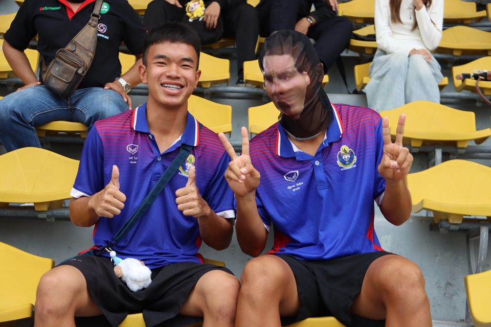 “SPORTS LIFE” วิเคราะห์เกมโค้งสุดท้าย ศึกลูกหนังขาสั้น “ฟุตบอลนักเรียน 7 คน แชมป์กีฬา 7HD แชมเปียน คัพ 2025”