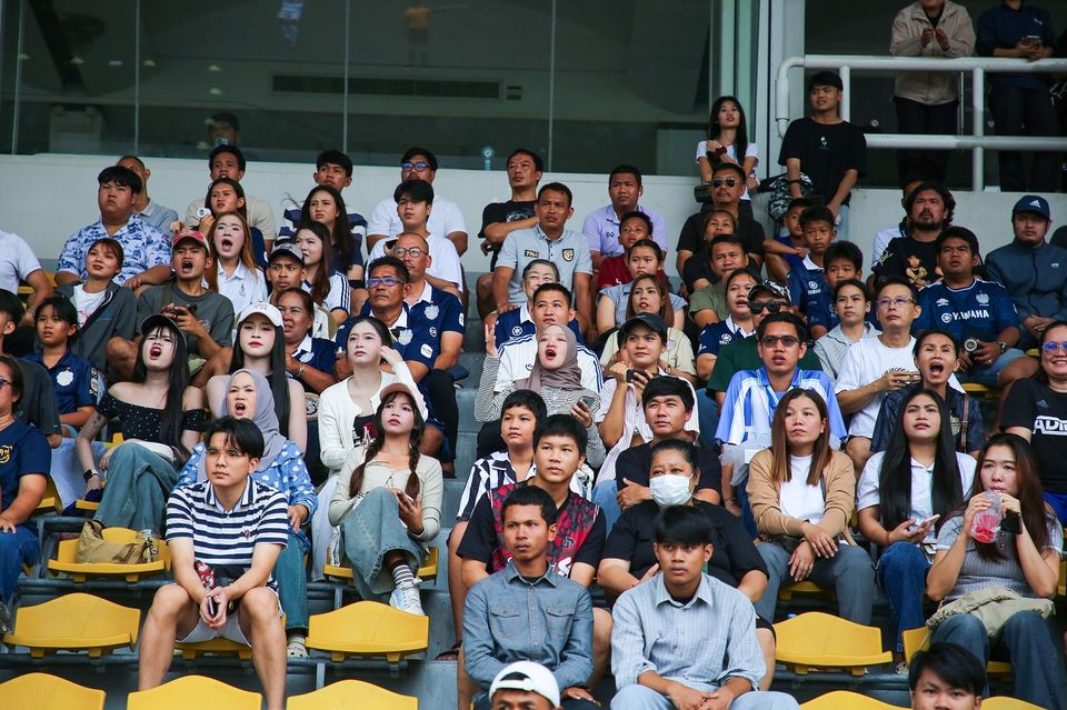 คอนเฟิร์ม 8 ทีมสุดท้าย ศึก “ฟุตบอลนักเรียน 7 คน แชมป์กีฬา 7HD แชมเปียน คัพ 2025” “รร.สวนป่าเขาชะอางค์” คว่ำแชมป์เก่า “รร.ภัทรบพิตร”