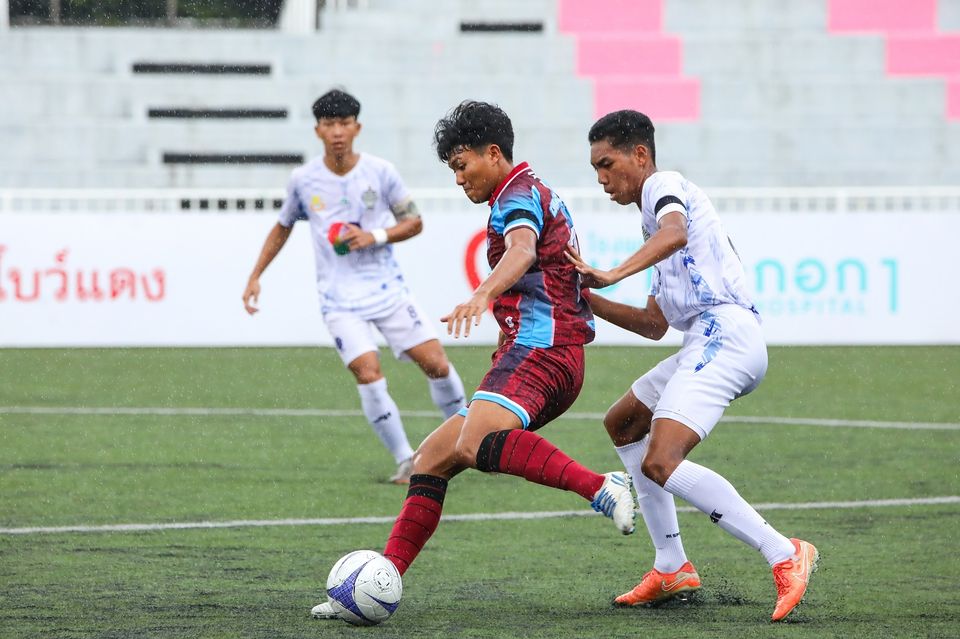 คอนเฟิร์ม 8 ทีมสุดท้าย ศึก “ฟุตบอลนักเรียน 7 คน แชมป์กีฬา 7HD แชมเปียน คัพ 2025” “รร.สวนป่าเขาชะอางค์” คว่ำแชมป์เก่า “รร.ภัทรบพิตร”