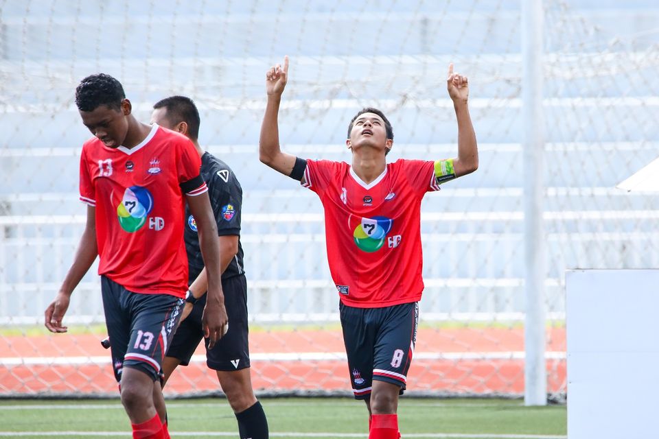 คอนเฟิร์ม 8 ทีมสุดท้าย ศึก “ฟุตบอลนักเรียน 7 คน แชมป์กีฬา 7HD แชมเปียน คัพ 2025” “รร.สวนป่าเขาชะอางค์” คว่ำแชมป์เก่า “รร.ภัทรบพิตร”