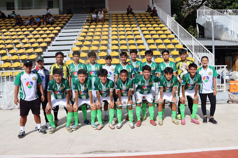 คอนเฟิร์ม 8 ทีมสุดท้าย ศึก “ฟุตบอลนักเรียน 7 คน แชมป์กีฬา 7HD แชมเปียน คัพ 2025” “รร.สวนป่าเขาชะอางค์” คว่ำแชมป์เก่า “รร.ภัทรบพิตร”