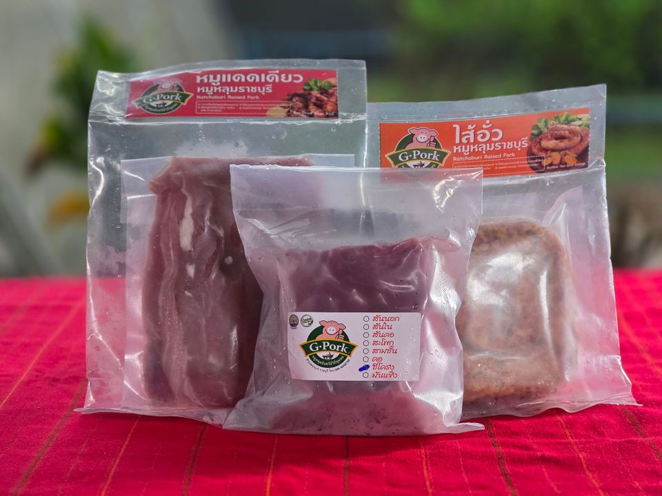 “มิตรรัก ทั่วไทย” พาเที่ยวเมืองโอ่งมังกร จ.ราชบุรี “เอ-แป้ง” ลุยฟาร์มหมูหลุมครบวงจร ที่แรกในประเทศไทย