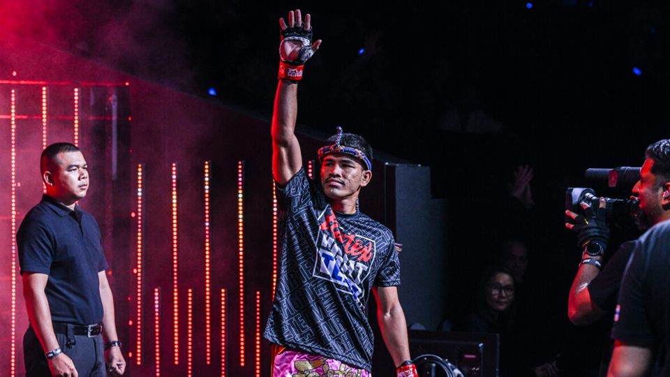 ONE Championship : นักรบ แฟร์เท็กซ์ รับสุดเจ็บปวดถูกวิจารณ์ยับ แต่ไม่ท้อพร้อมทวงคืนแรงกิง
