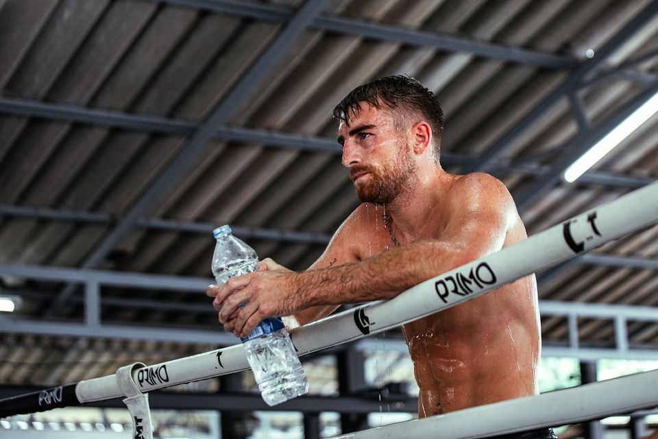 ONE Championship : โจนาธาน แฮ็กเกอร์ตี โชว์หลักฐานอาการเจ็บ เหตุถอนชก นาบิล อานาน ศึก ONE 173