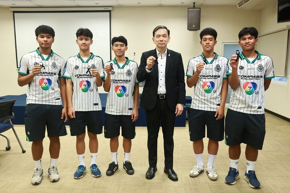 ช่อง 7HD รวมใจประดิษฐ์ริบบิ้นอาลัย “พระพันปีหลวง”