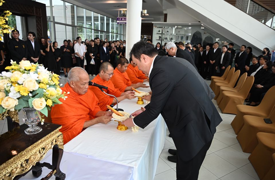 สำนักงาน ป.ป.ช. จัดพิธีทำบุญตักบาตร อุทิศถวายเป็นพระกุศลแด่สมเด็จพระเจ้าลูกเธอ เจ้าฟ้าพัชรกิติยาภาฯ เนื่องในวาระครบ 15 วัน (ปัณรสมวาร) แห่งการสิ้นพระชนม์