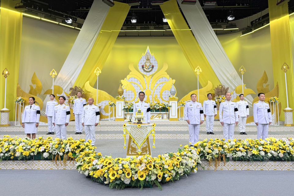 อ.อ.ป. ร่วมบันทึกเทปถวายพระพรชัยมงคลพระบาทสมเด็จพระเจ้าอยู่หัว
