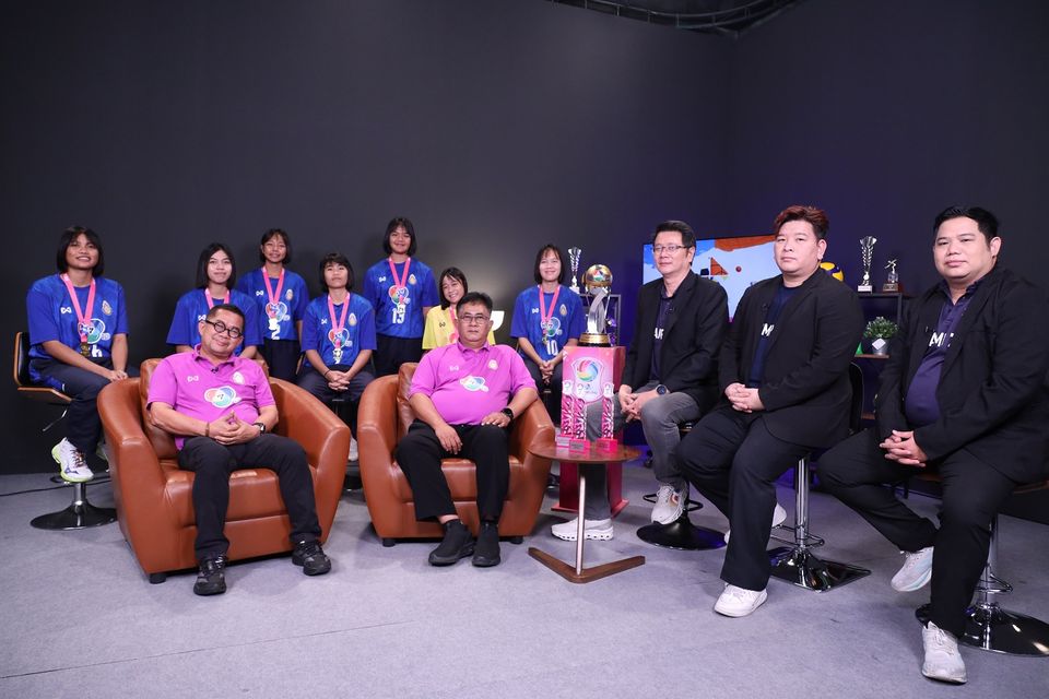 “SPORTS LIFE” เปิดบ้านต้อนรับ “รร.กาญจนาภิเษกวิทยาลัย กระบี่” ฉลองแชมป์ทีมหญิง “วอลเลย์บอลนักเรียน แชมป์กีฬา 7HD 2026”