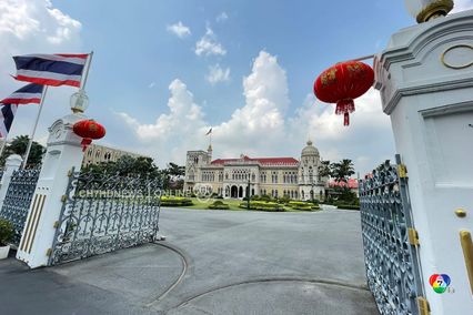 ทำเนียบรัฐบาลร่วมฉลองเทศกาลตรุษจีน ประดับโคมแดงรอบรั้ว นายกฯ กำชับฉลองปีใหม่จีน ต้องเข้มมาตรการป้องกันโควิด