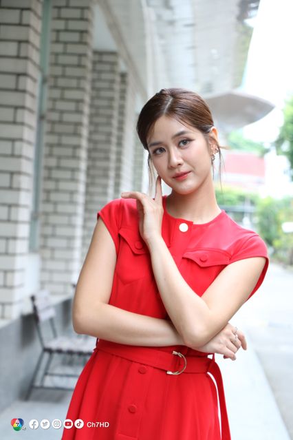 เปิดภาพบวงสรวงละคร สาวใช้ดิลิเวอรี สุดปัง ! เมฆ จุติ - แพรว เฌอมาวีร์ นำทัพนักแสดงร่วมงานพร้อมหน้า