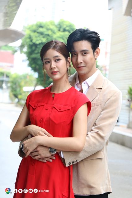 เปิดภาพบวงสรวงละคร สาวใช้ดิลิเวอรี สุดปัง ! เมฆ จุติ - แพรว เฌอมาวีร์ นำทัพนักแสดงร่วมงานพร้อมหน้า