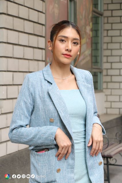 เปิดภาพบวงสรวงละคร สาวใช้ดิลิเวอรี สุดปัง ! เมฆ จุติ - แพรว เฌอมาวีร์ นำทัพนักแสดงร่วมงานพร้อมหน้า