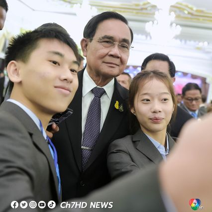 นายกรัฐมนตรี ไม่ขอตอบการเมืองกล่าวเพียงสั้นๆ Nothing